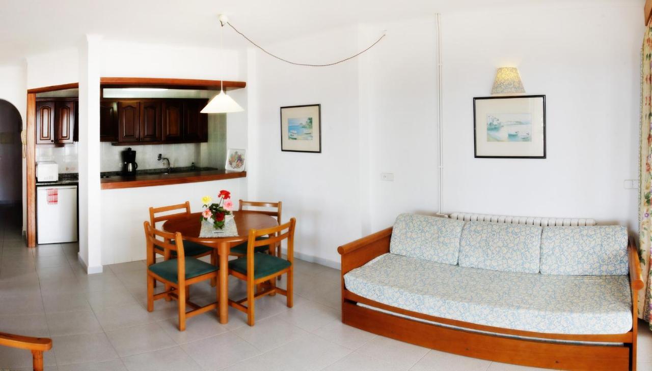 Apartamentos Villa Sirena Cala Figuera  Exterior photo